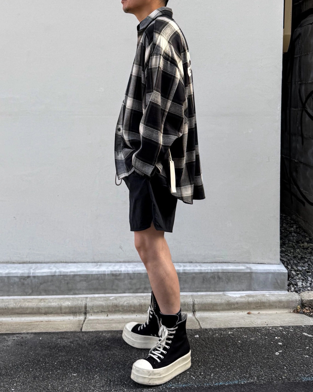ESSENTIALS / BUTTON UP SHIRT (RW00308-0128)
