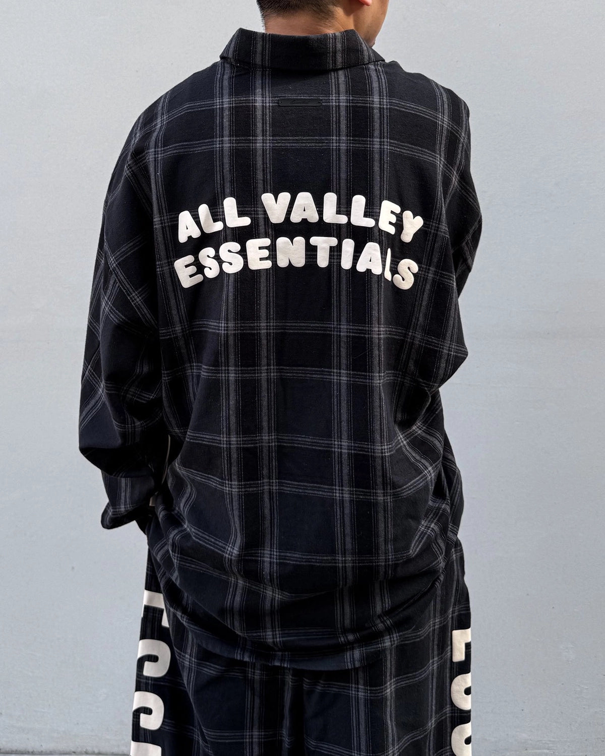 ESSENTIALS / BUTTON UP SHIRT (RW00308-0128)