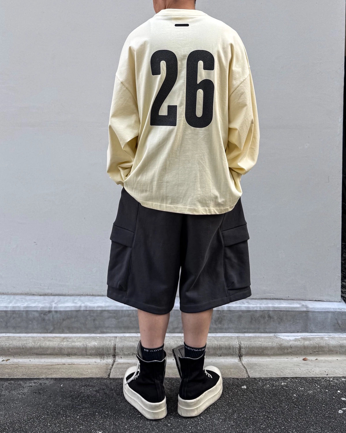 ESSENTIALS / Merch Long Sleeve Tee (RW00272-0037)