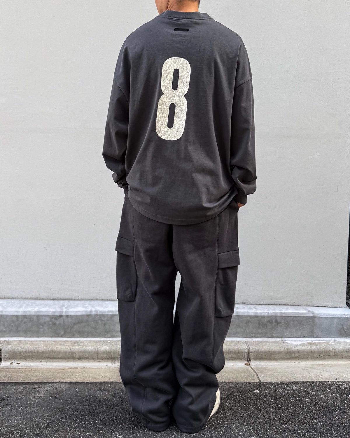 ESSENTIALS / Merch Long Sleeve Tee (RW00379-0032)