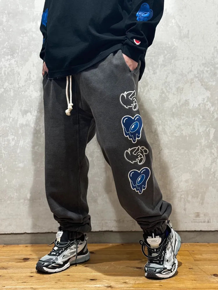 Emotionaly Unavailable / × COIN PARKING DELIVERY  CPD LOGO SWEAT PANTS (EU-YS1-0000-C04)