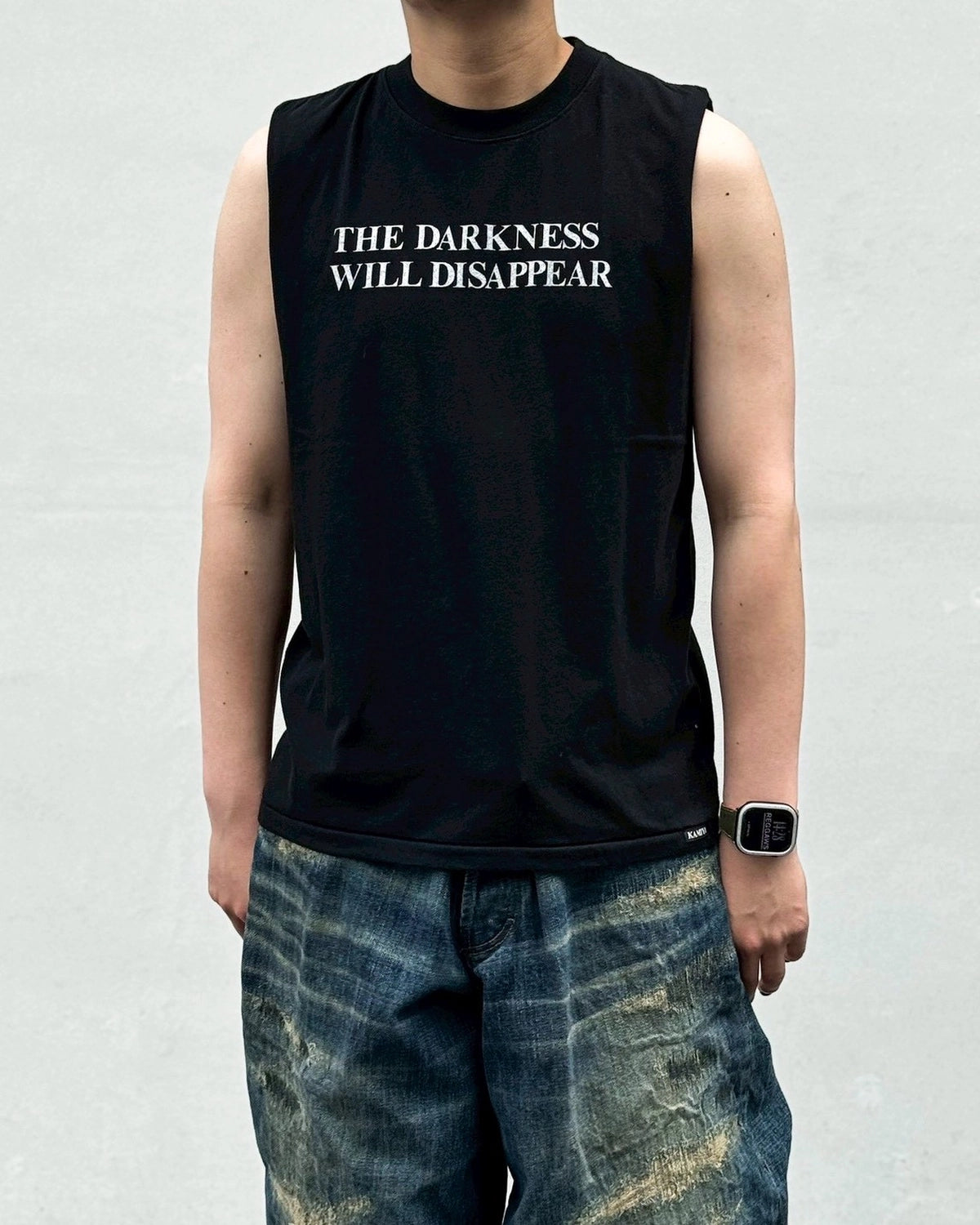 KAMIYA / Typography Print Sleeveless T-shirt (G16TS094)
