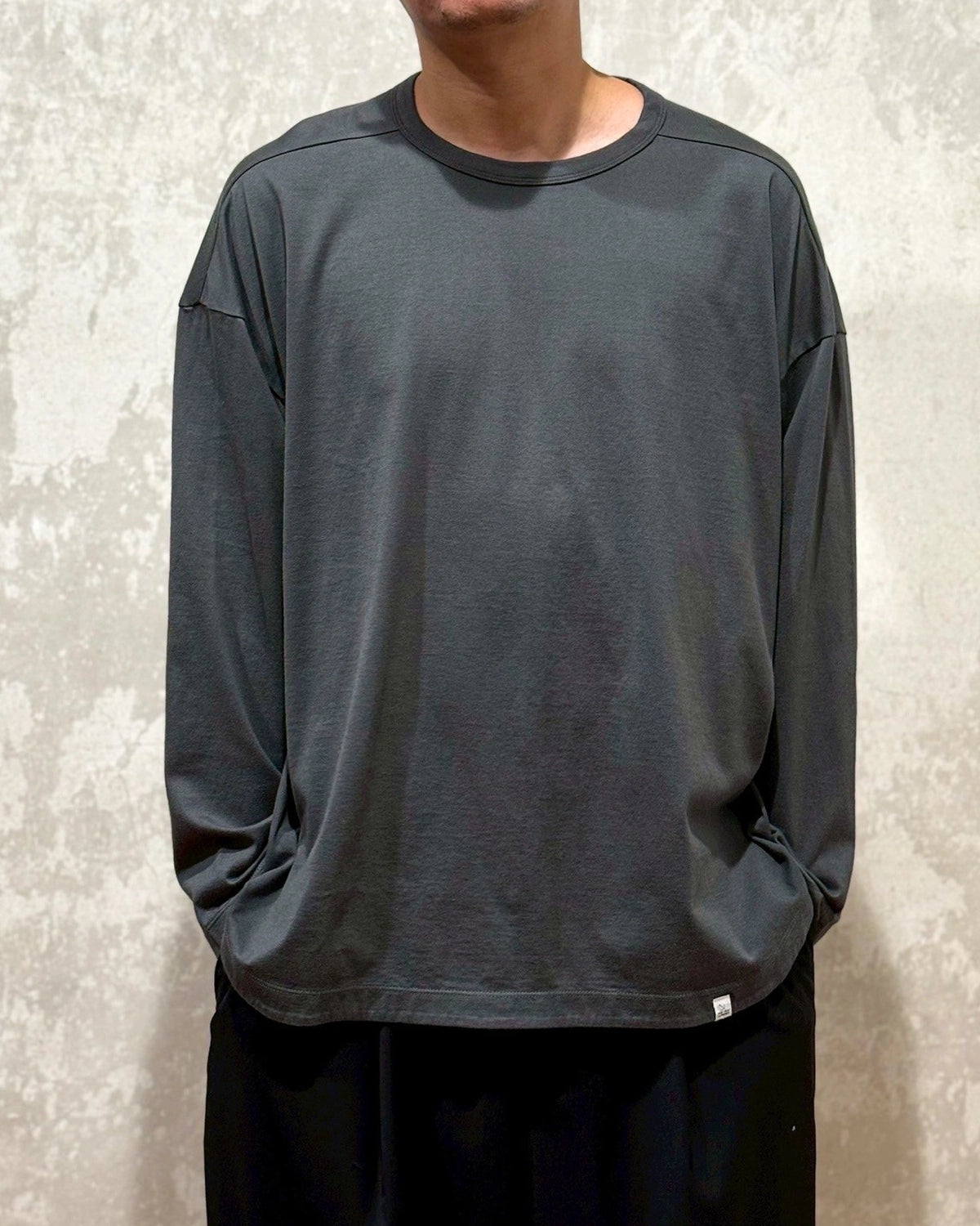 MAGIC STICK / True Comfort Round LS T (25FW-MS9-021)