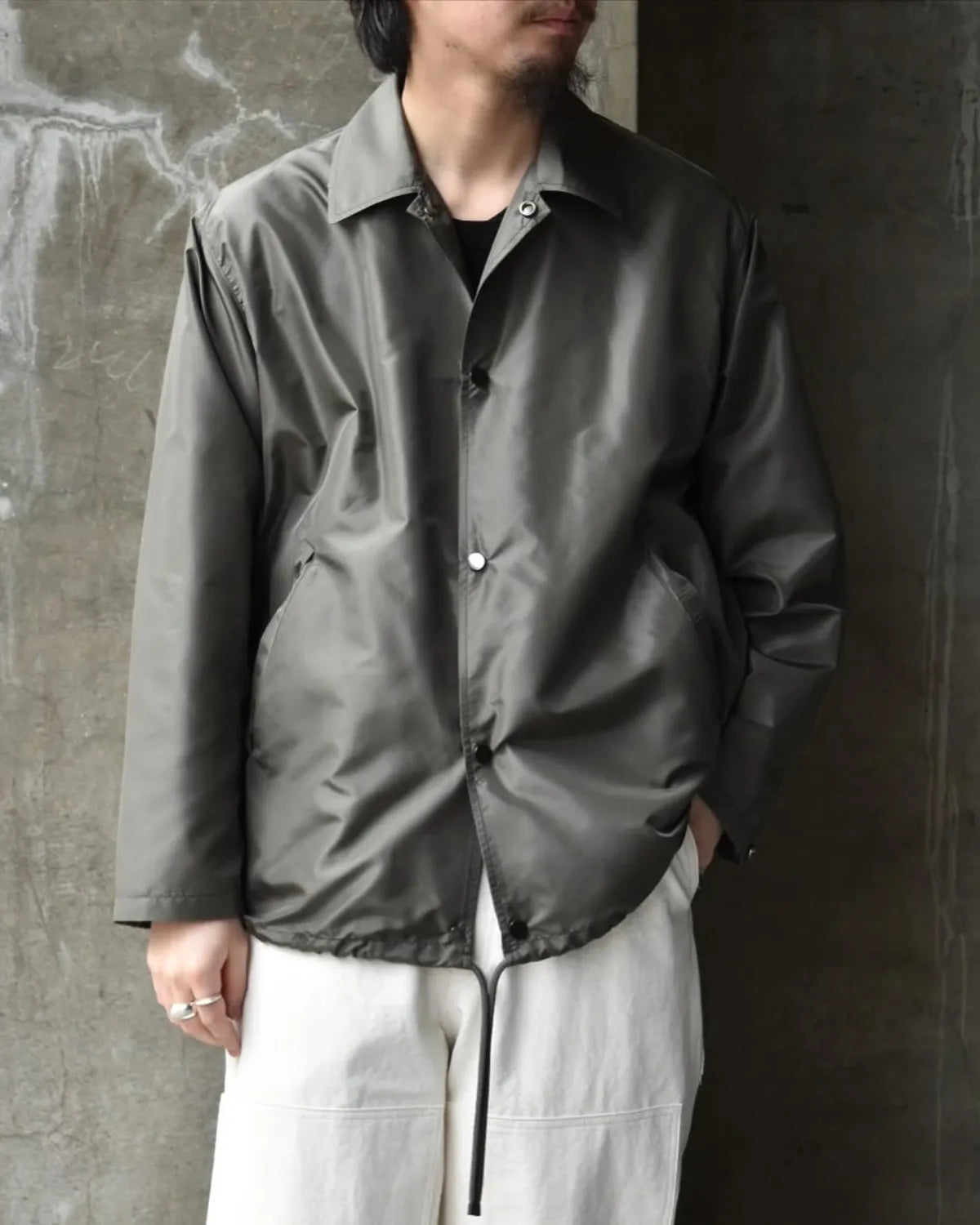 MARKAWARE / SILK TAFFETA COACH JACKET (A25A03BL01C)