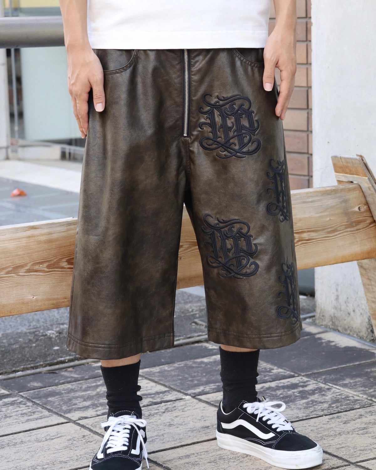 MARK POINT × KB / KB×MP LEATHER SHORTS