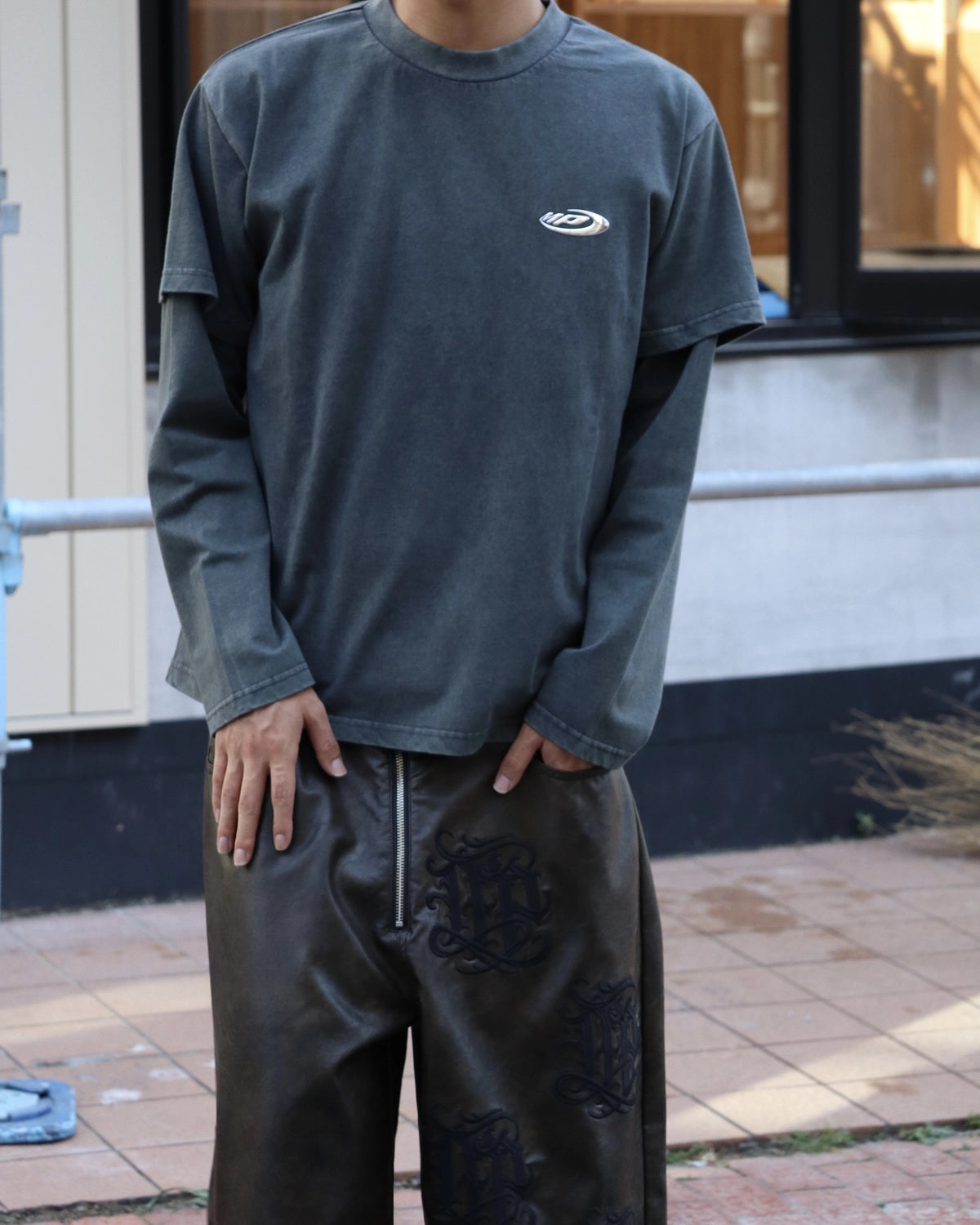 MARK POINT / GARMENT L/S TEE