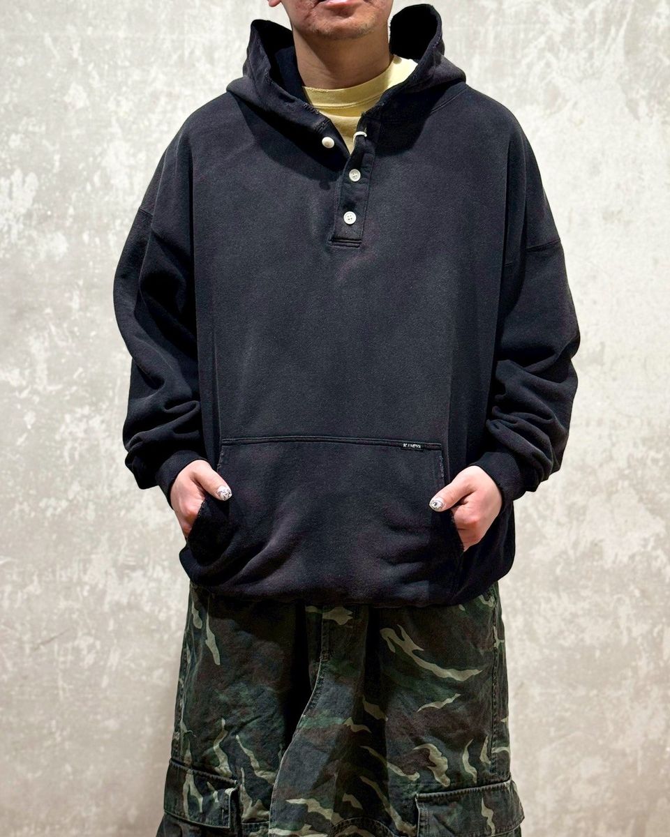 KAMIYA / Distressed Henry Neck Hoodie (G14HD76)