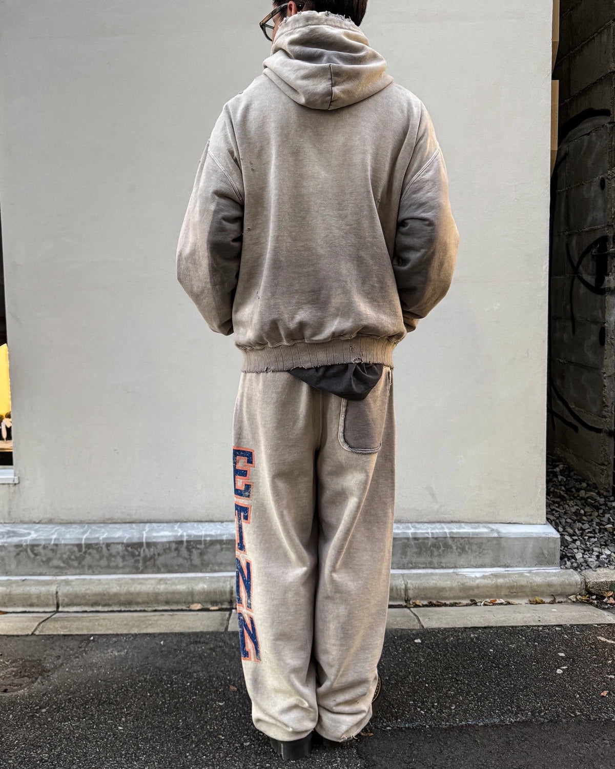 Maison MIHARA YASUHIRO / Sun Faded Like Sweat Pants (J17PT724)