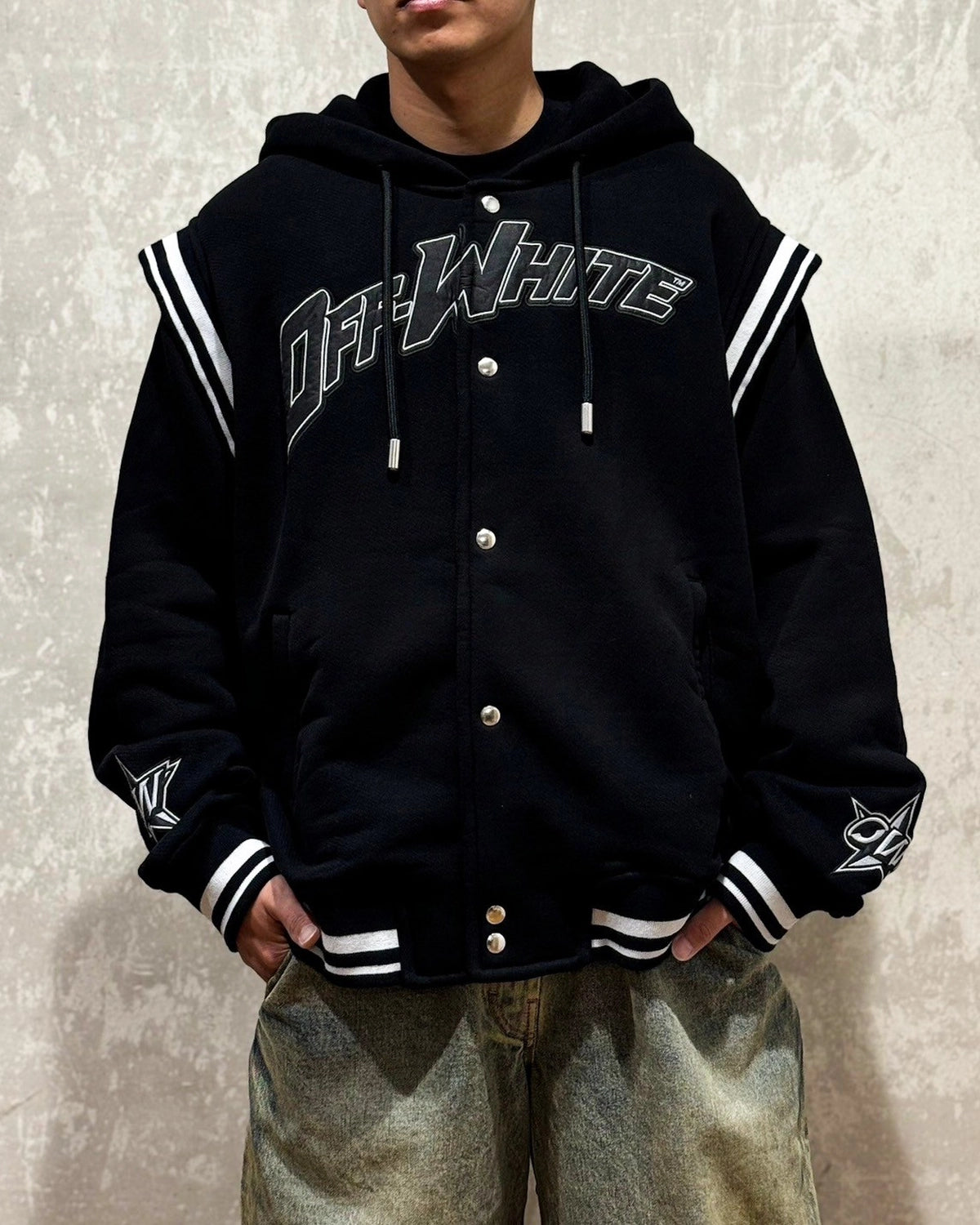 Off-White™ / 00 FLEECE VARSITY HOODIE (OMES25-RTW0278)