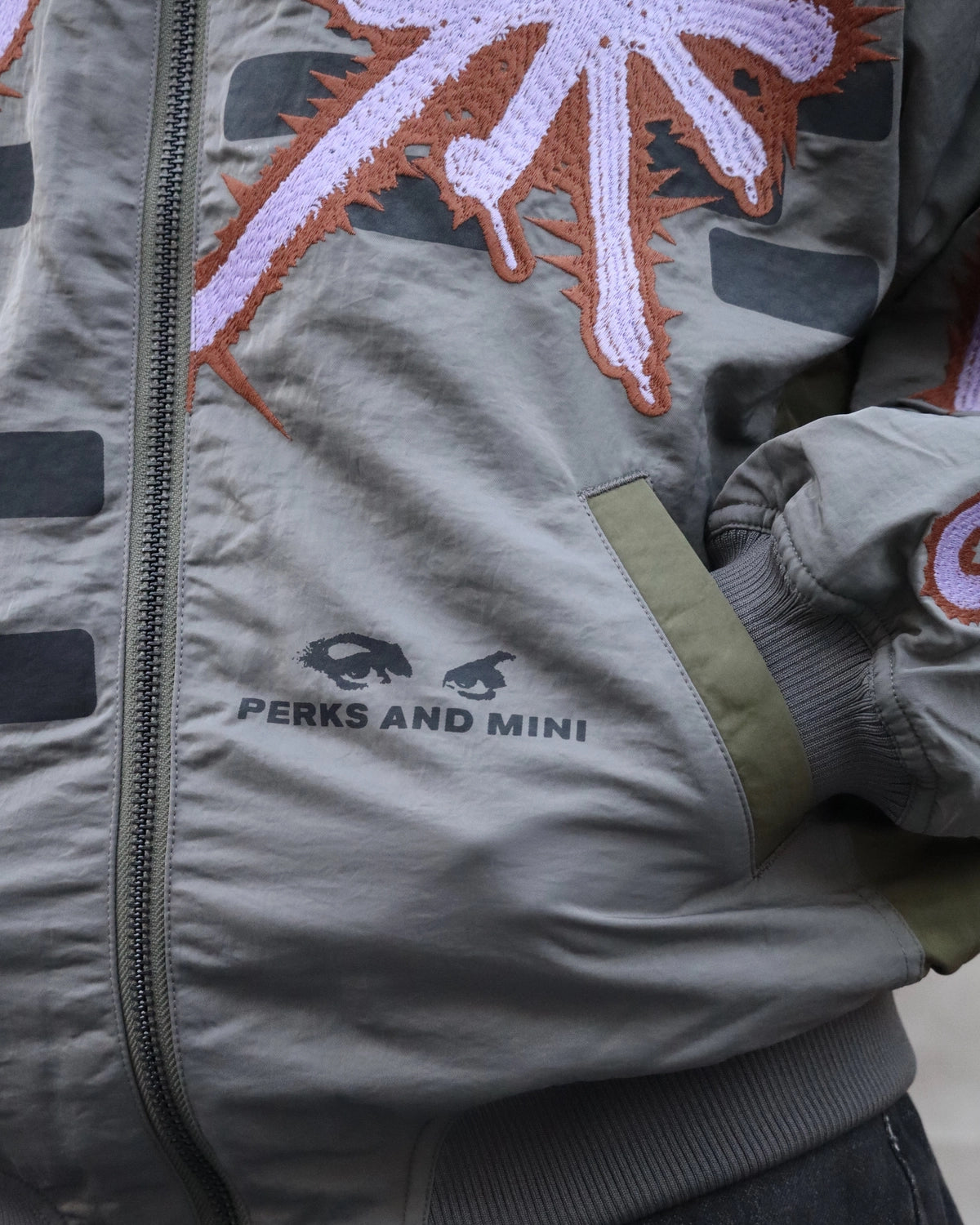 P.A.M.（Perks And Mini) / ADORNED REVERSIBLE BOMBER JACKET (39220)
