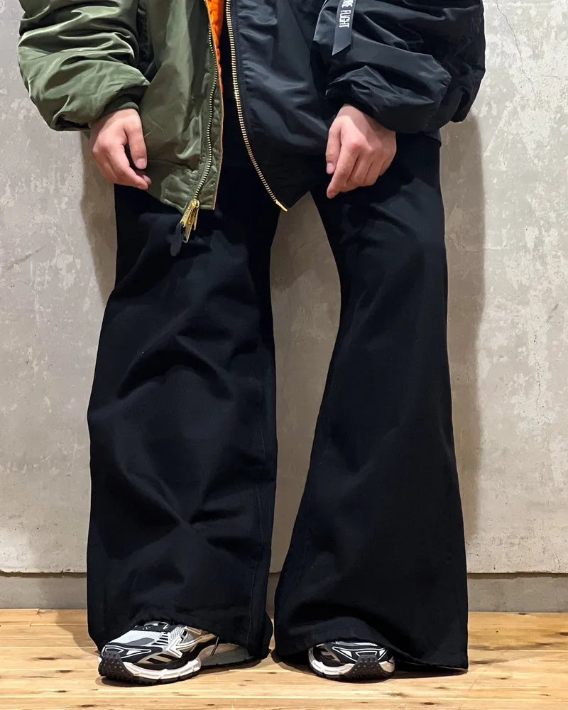 VETEMENTS / BIG SHAPE JEANS (UA65PA880B)