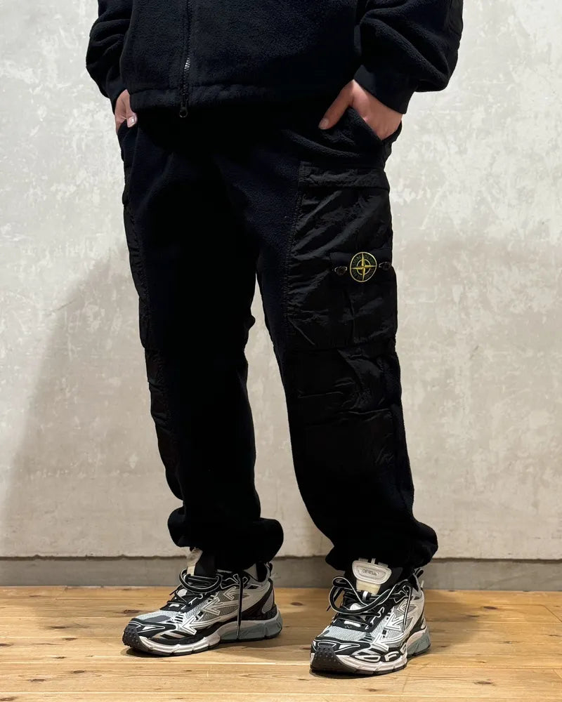 STONE ISLAND / FLEECE PANTS (811562753)