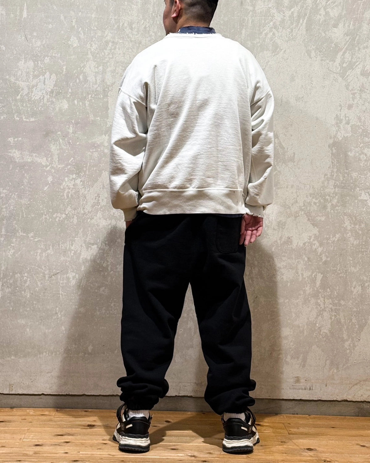 ©︎SAINT Mxxxxxx × BerBerjin / CREW NECK SWEAT (SM-HR8-0000-C38)