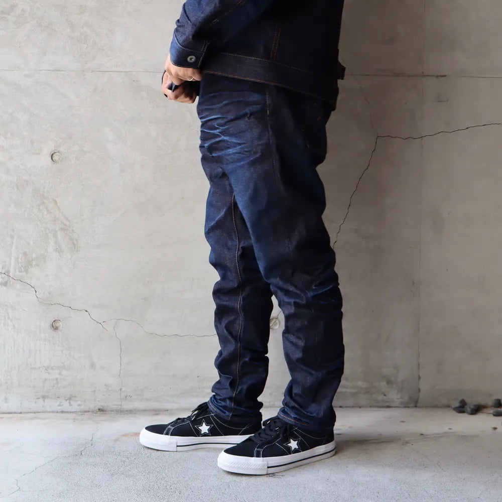 SEQUEL / × FRAGMENT 生立体 DENIM PANTS (SQ-24AW-PT-03)