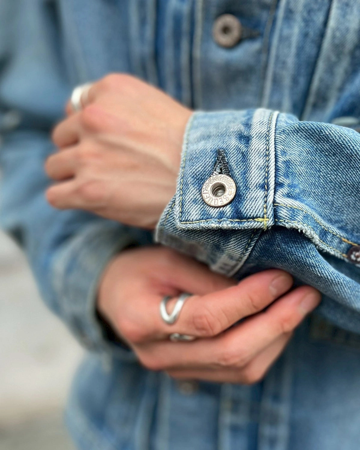 SEQUEL / × FRAGMENT DAMAGE DENIM JACKET (SQ-25SS-JK-04)