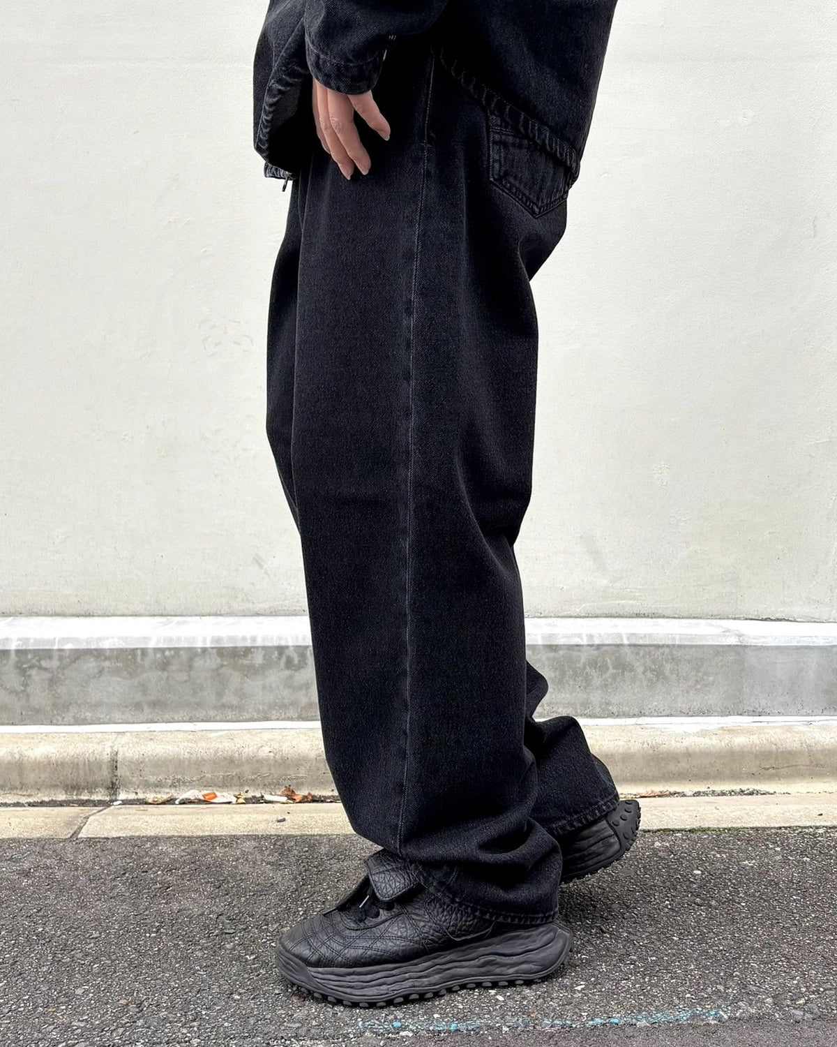 STONE ISLAND / リラックスフィット ファイブポケット ジーンズ (L2S14J100006S0J32)