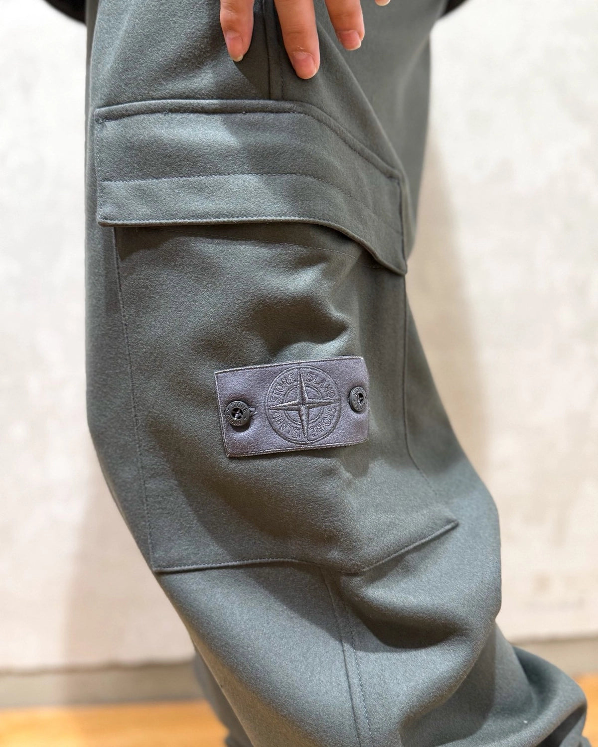 STONE ISLAND / PANTALONE LOOSE GHOST (K2S153100021)