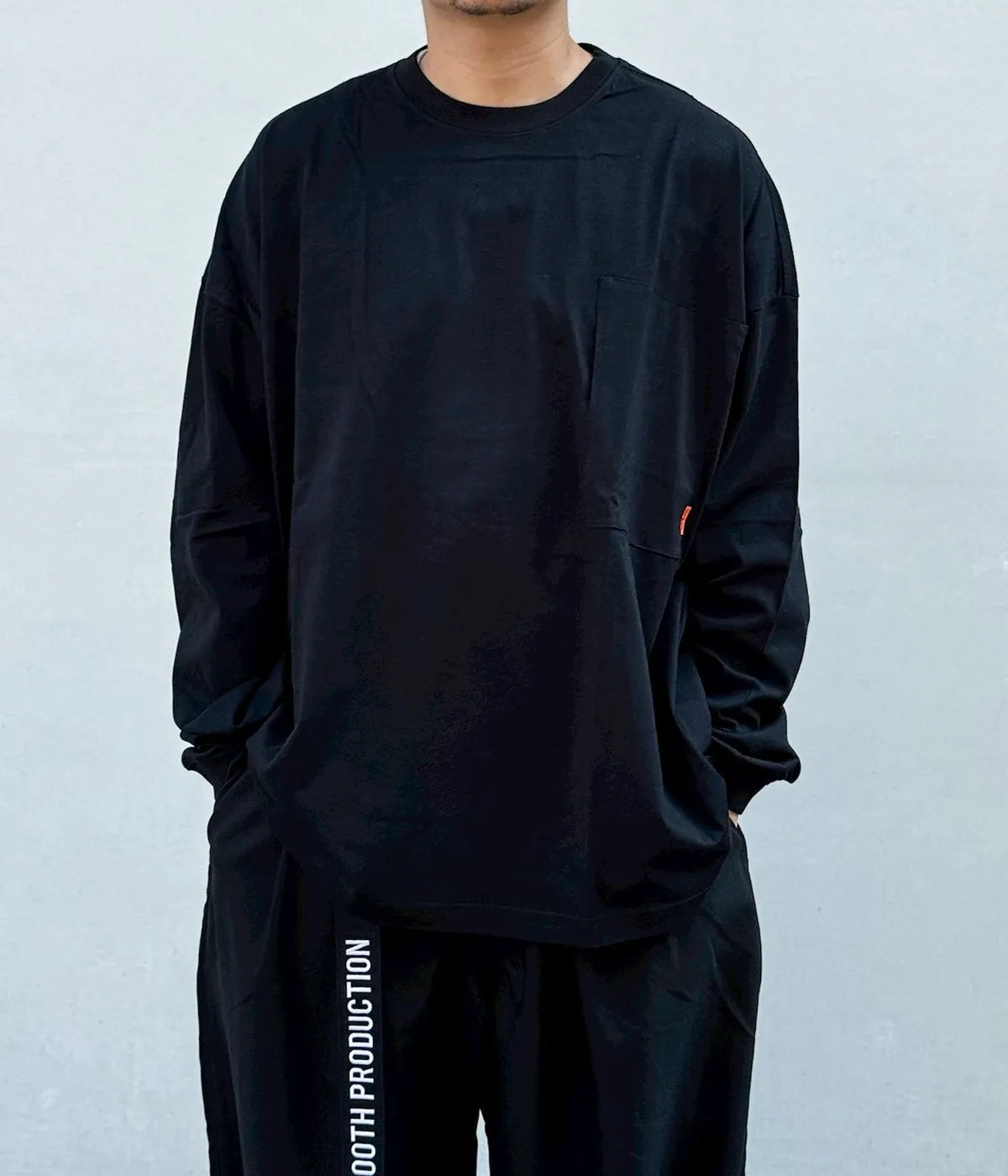 TIGHTBOOTH / LABEL LOGO L/S T-SHIRT (SS26-T02)