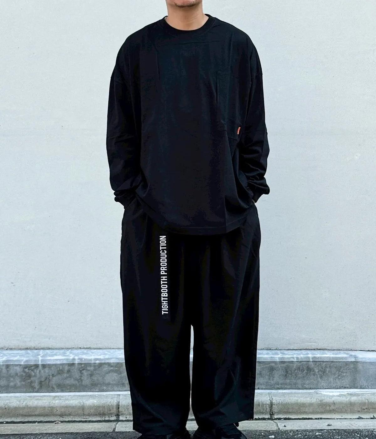 TIGHTBOOTH / LABEL LOGO L/S T-SHIRT (SS26-T02)