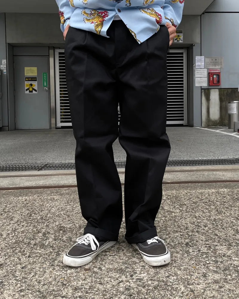 WACKO MARIA / × DICKIES  PLEATED TROUSERS (24FW-WMP-DC01)