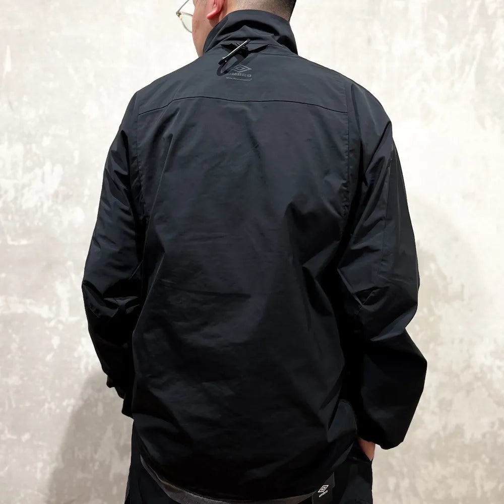 White Mountaineering  / WM × UMBRO BLOUSON (BK2473207)