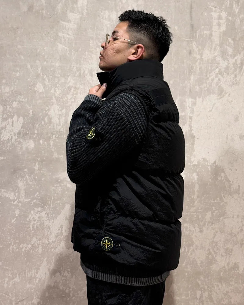 STONE ISLAND / GIUBBOTTO S/MANICHE VERA PIUMA RDS (81-15G-04-19)