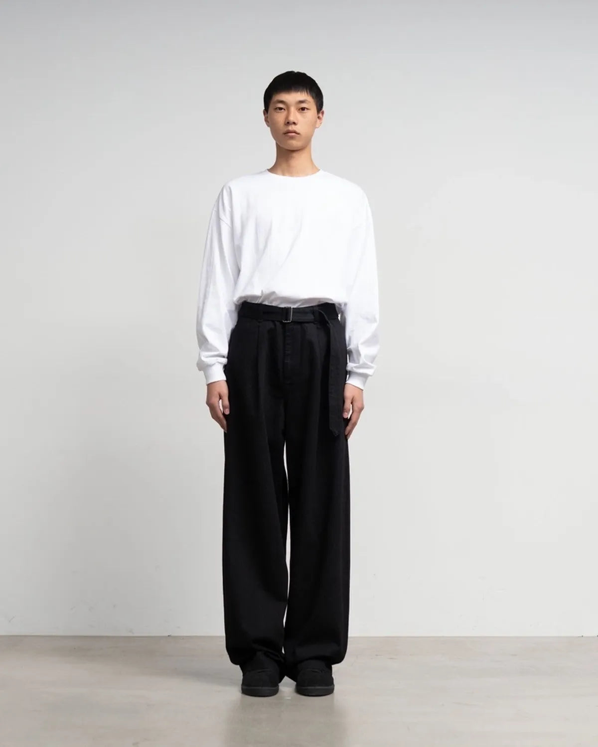 ★早期完売★ODS★BELTED WAVE SLACKS★日本未入荷★ Graphpaper(グラフペーパー) / Selvage Denim Belted Pants
