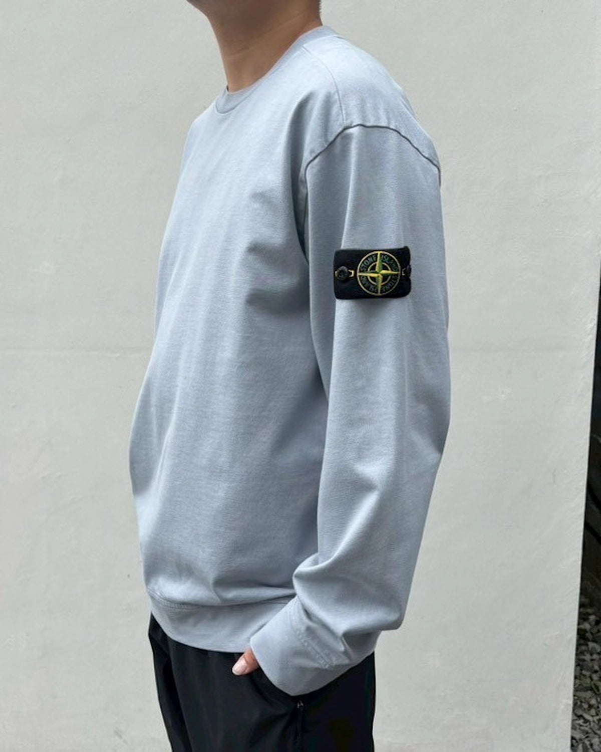 STONE ISLAND / HEAVY ORGANIC COTTON JERSEY (L2S156100057S0B50)