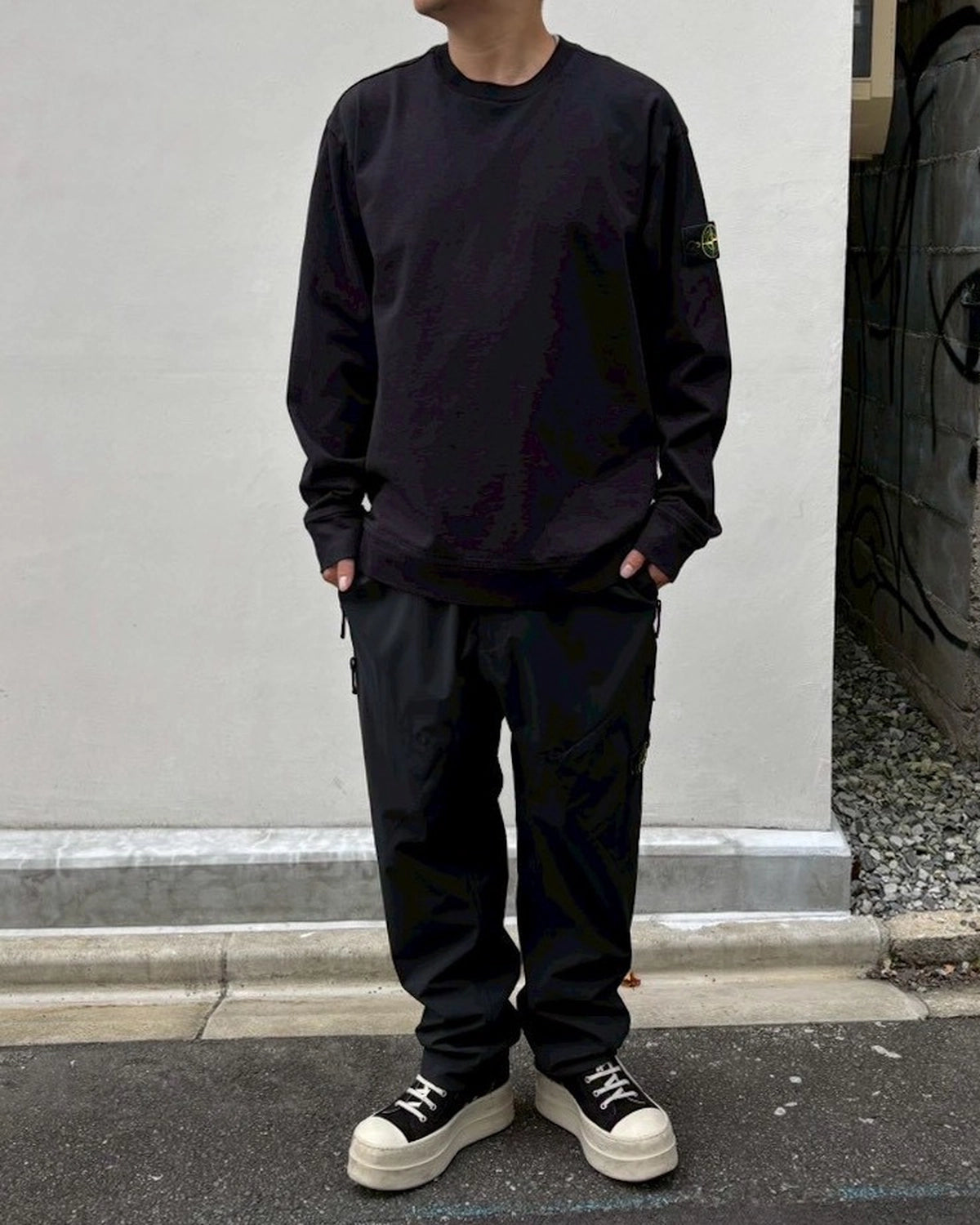 STONE ISLAND / HEAVY ORGANIC COTTON JERSEY (L2S156100057S0B50)