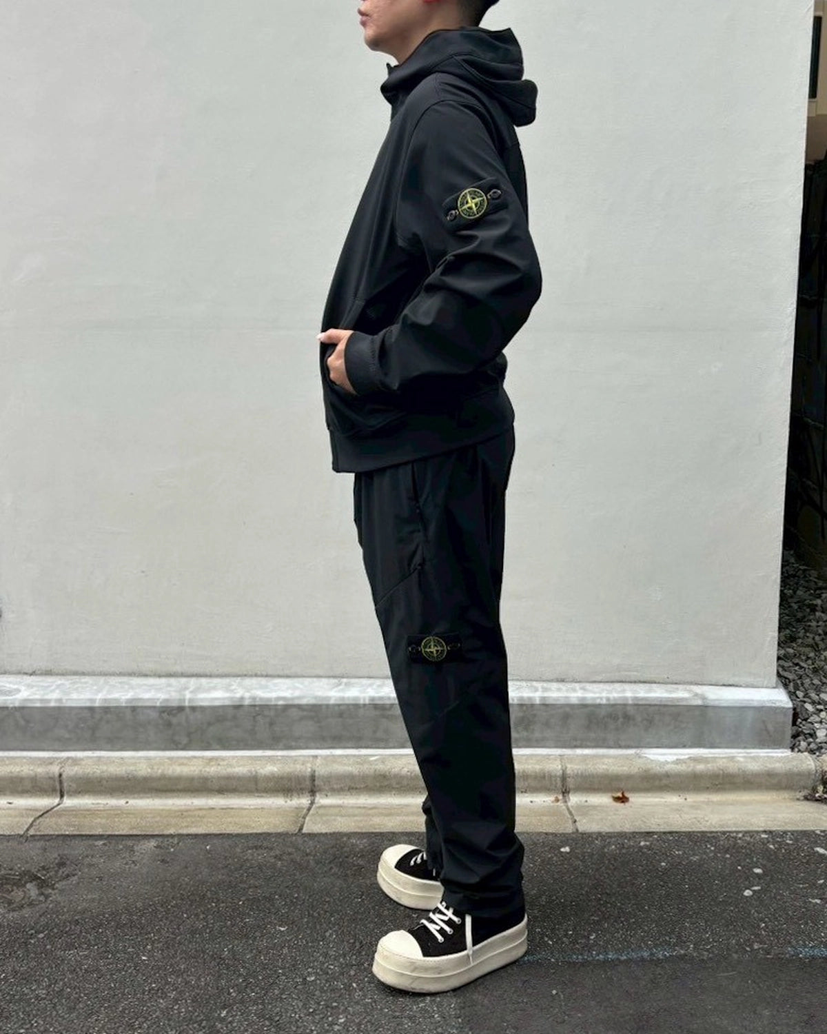 STONE ISLAND / PANTALONE REGULAR (L2S153100055S0A27)
