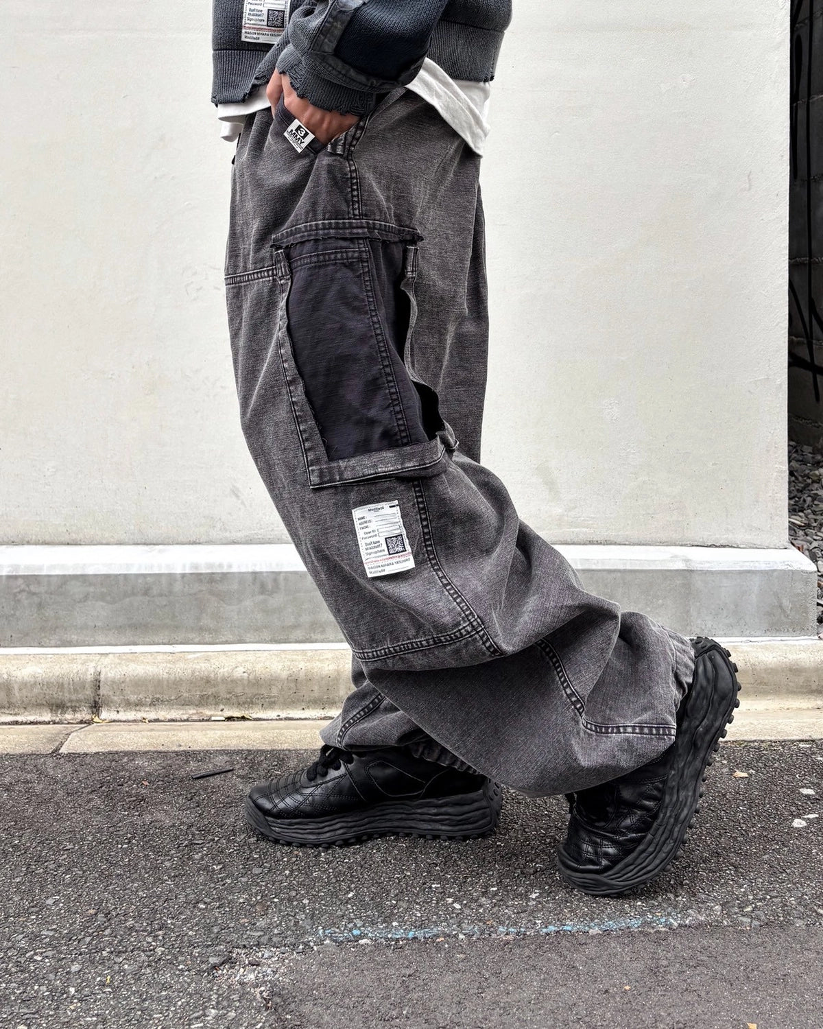 Maison MIHARA YASUHIRO / Cotton Satin Cargo Pants (J17PT172)