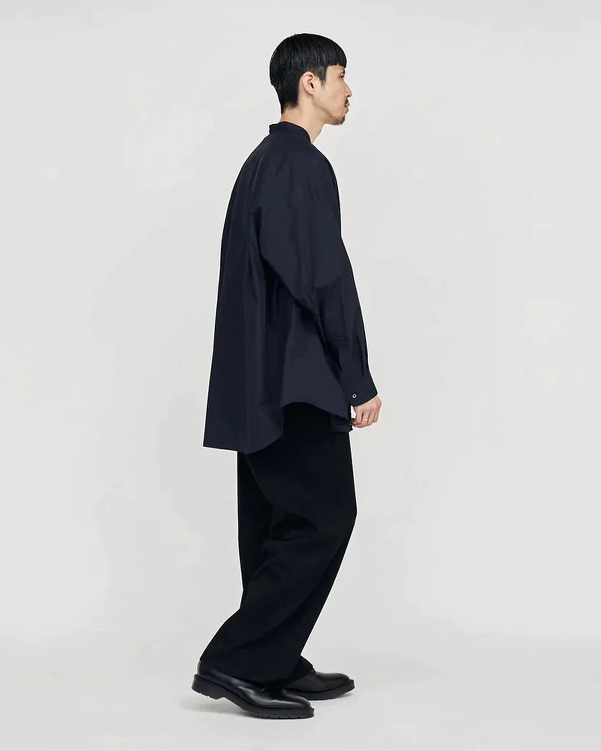 Graphpaper / Broad L/S Oversized Band Collar Shirt (GM253-50002B)
