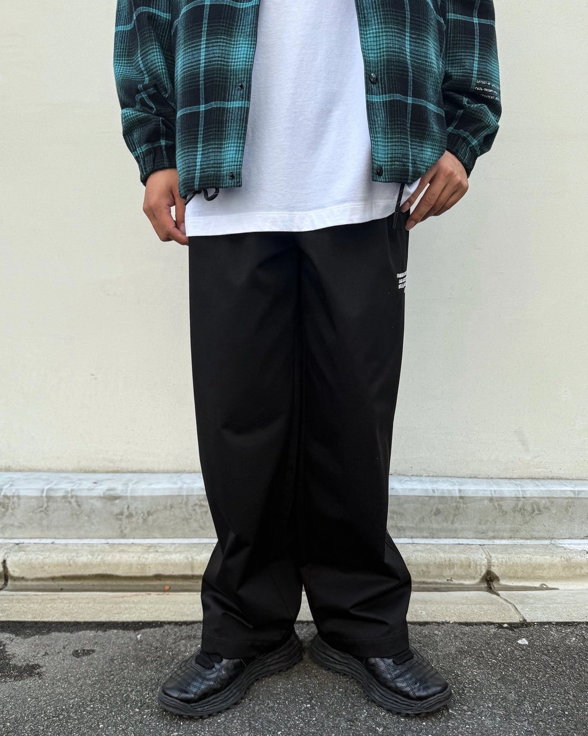 MONCLER × FRAGMENT / TROUSERS PANTS (L209U2A00001N1126)