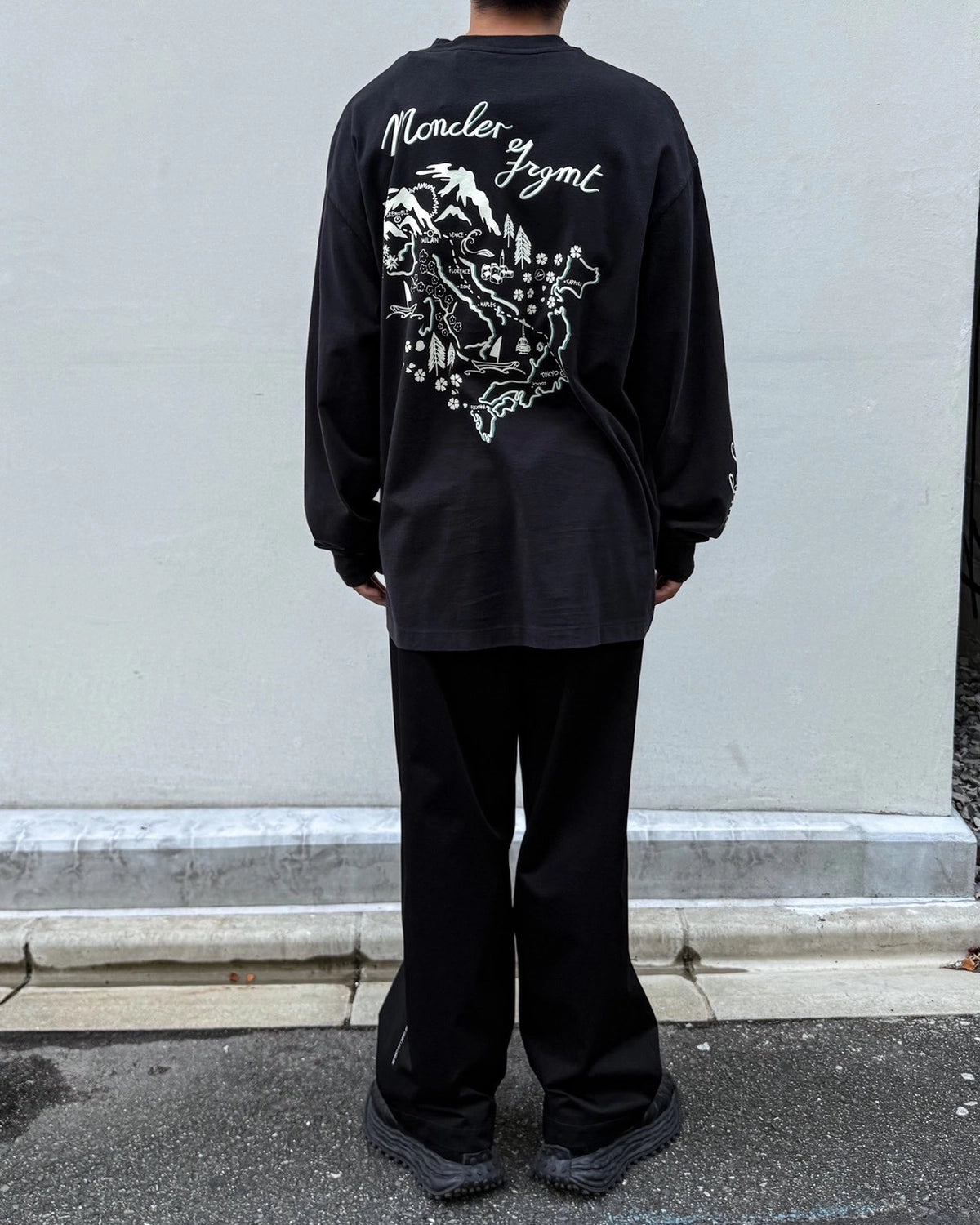 MONCLER × FRAGMENT / LS T-SHIRT (L209U8D0000189AZI)