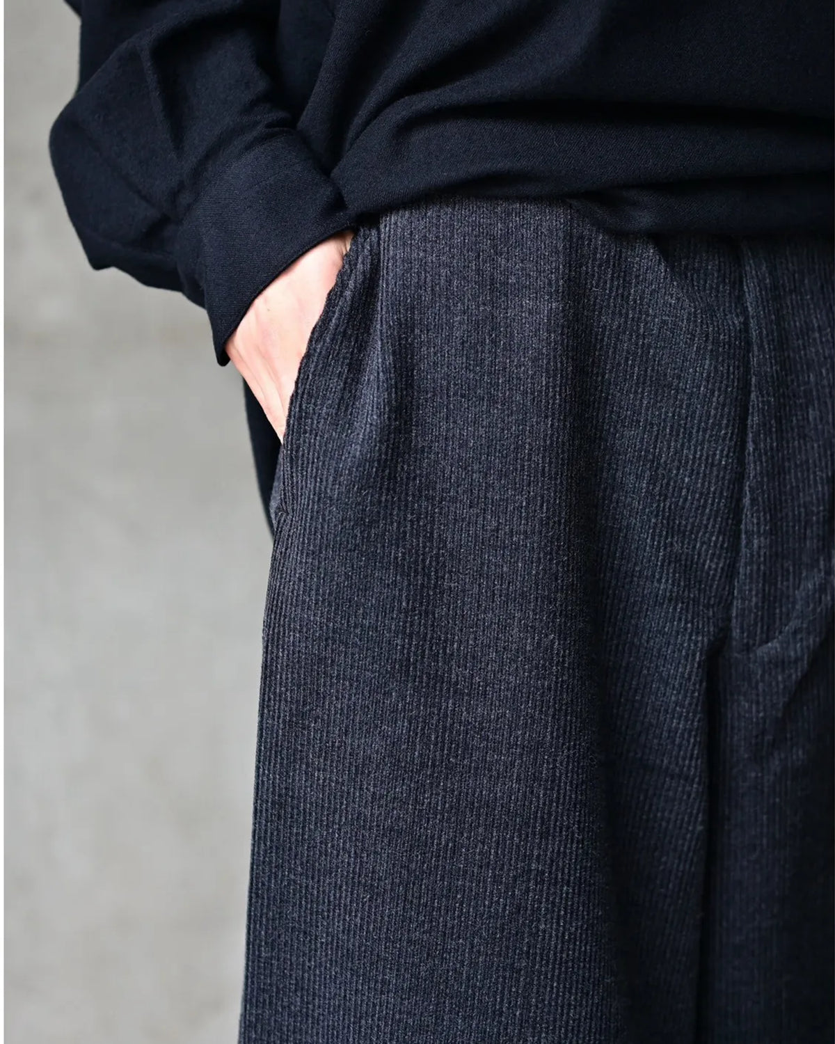 marka / SUPER 120s WOOL CORDUROY / USMC SLACKS (M26C18PT01C)