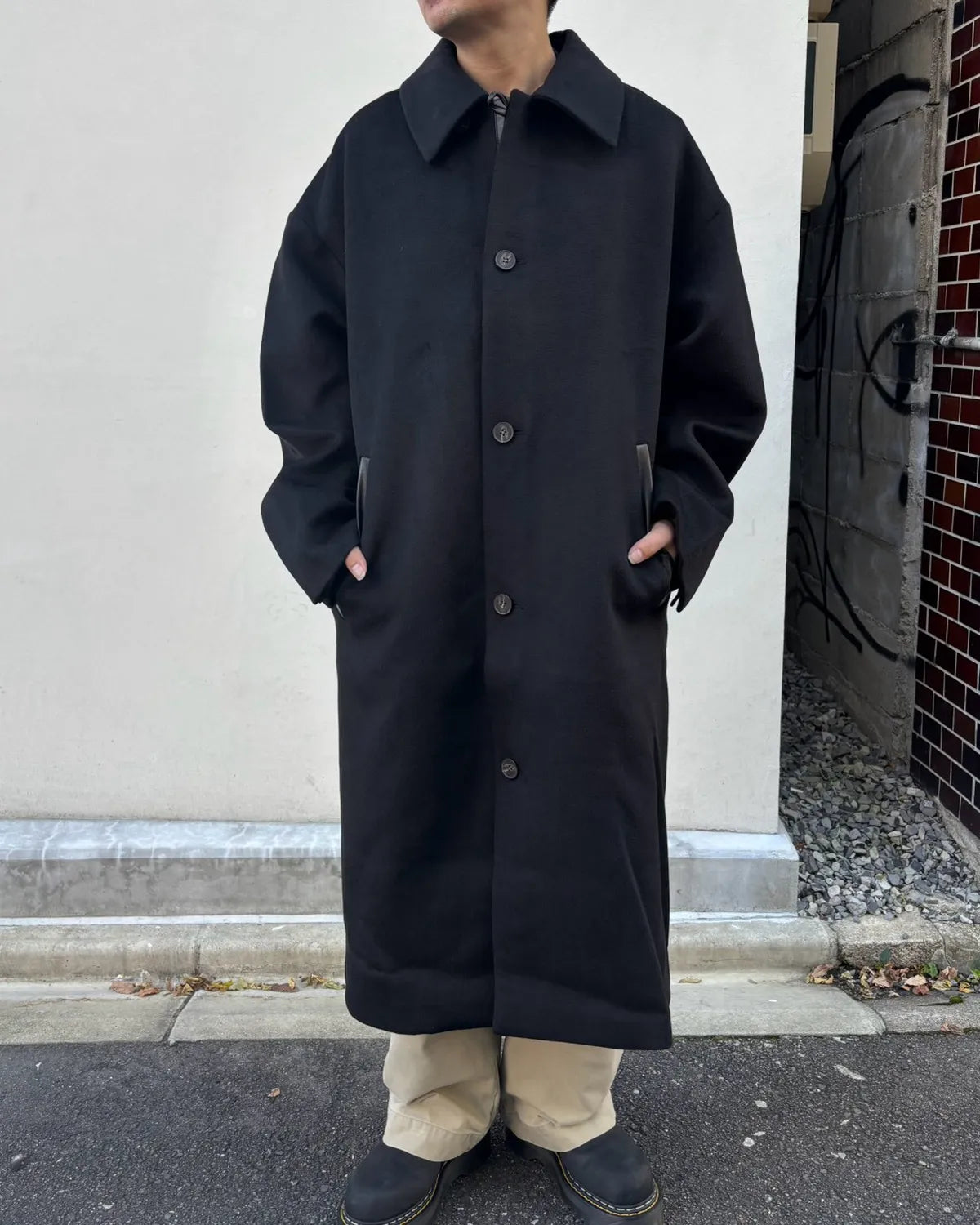 entire studios / Arcform Coat Black Wool (ESFW26CO010736247)