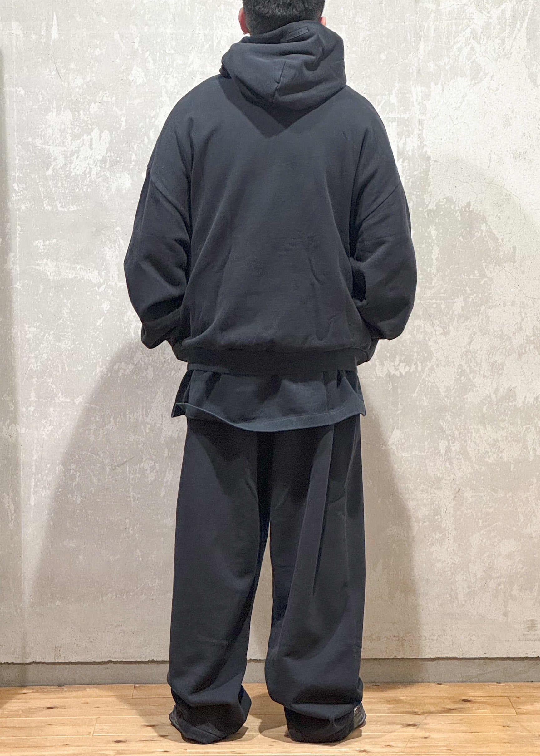 ESSENTIALS / HEAVY FLEECE RELAXED SWEAT PANTS (130BT244460F)