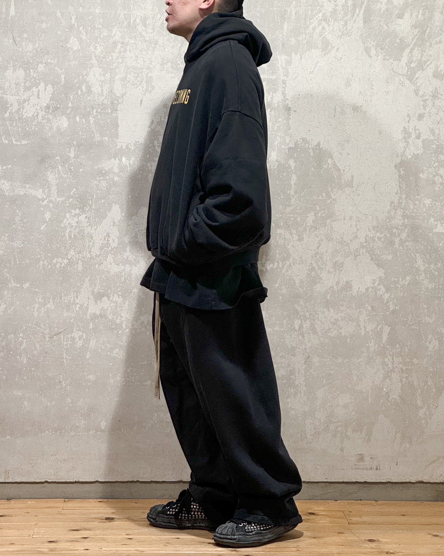 ESSENTIALS / HEAVY FLEECE RELAXED SWEAT PANTS (130BT244460F)