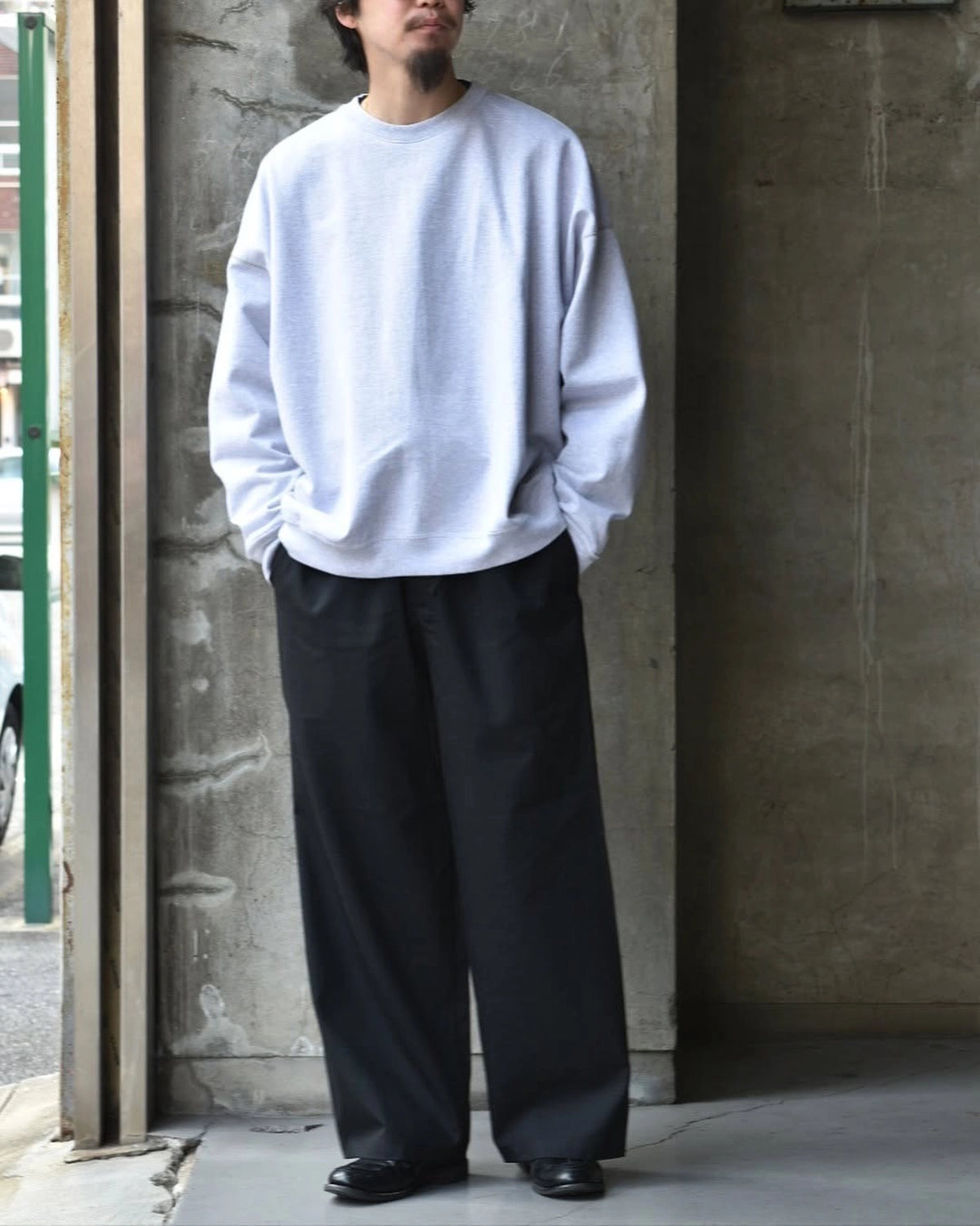 MARKAWARE / TRIPLE PLEATED EASY TROUSERS (A25A04PT01C)