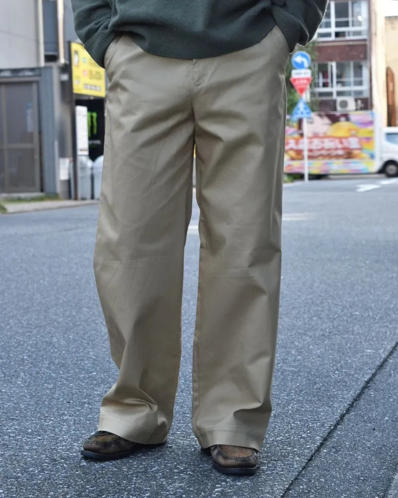 MARKAWARE / WIDE STRAIGHT CHINO (A24C15PT01C)