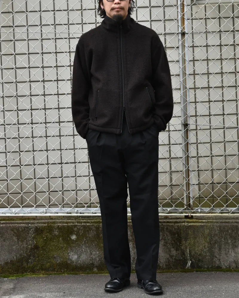 MARKAWARE / ONE TUCK TAPERED TROUSERS (A25A92PT02C)