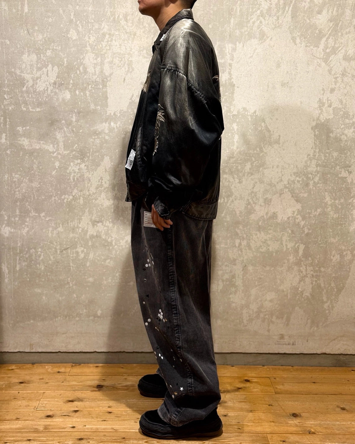 Maison MIHARA YASUHIRO / Embellished Corduroy Pants (A15PT034)
