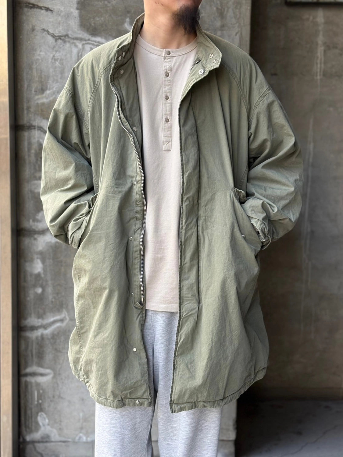 NONNATIVE / TROOPER COAT COTTON TYPEWRITER SULFUR DYE WITH GORE-TEX WINDSTOPPER® (NN-J4613)