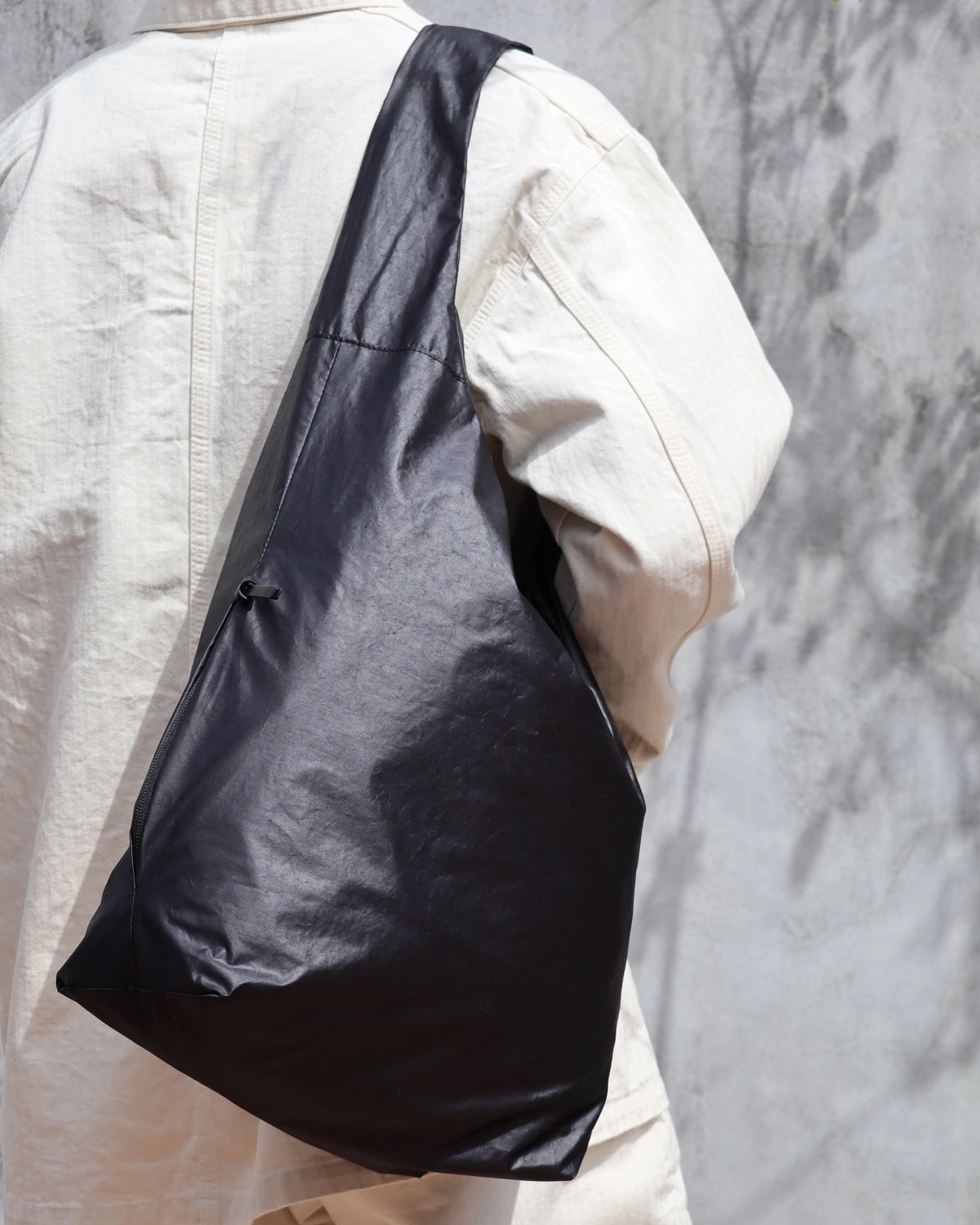 texnh / LOOP TOTE (B15-00221-F)