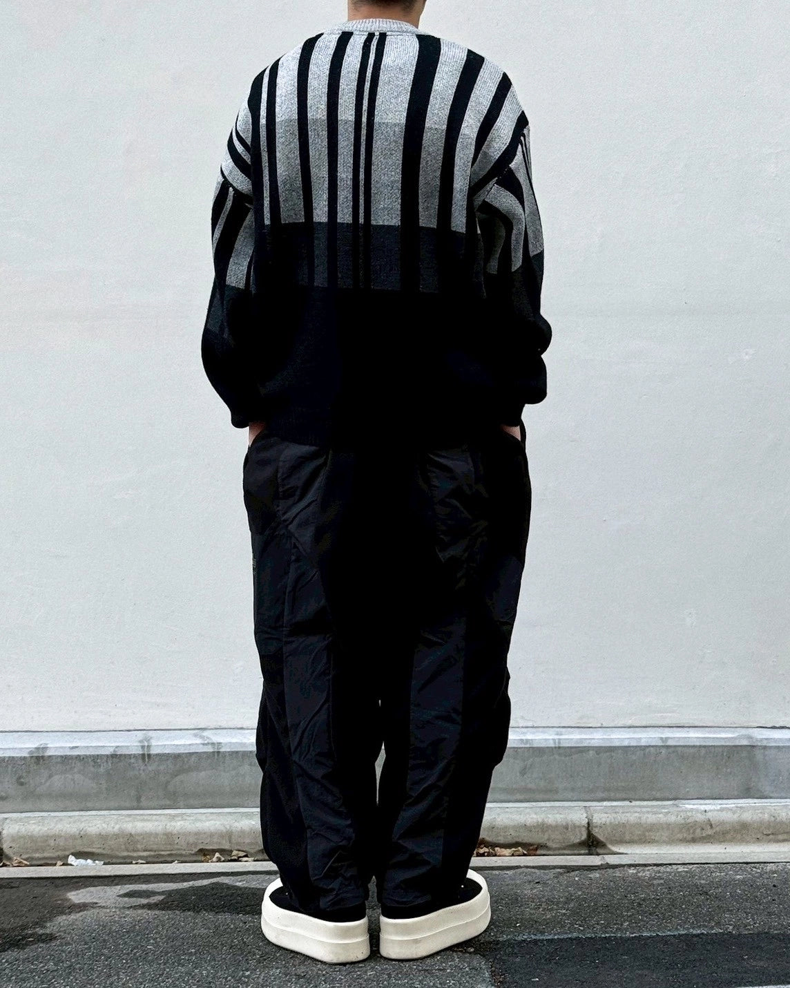 tightbooth TBCHAOS KNIT HANTEN black XL 【公式通販】