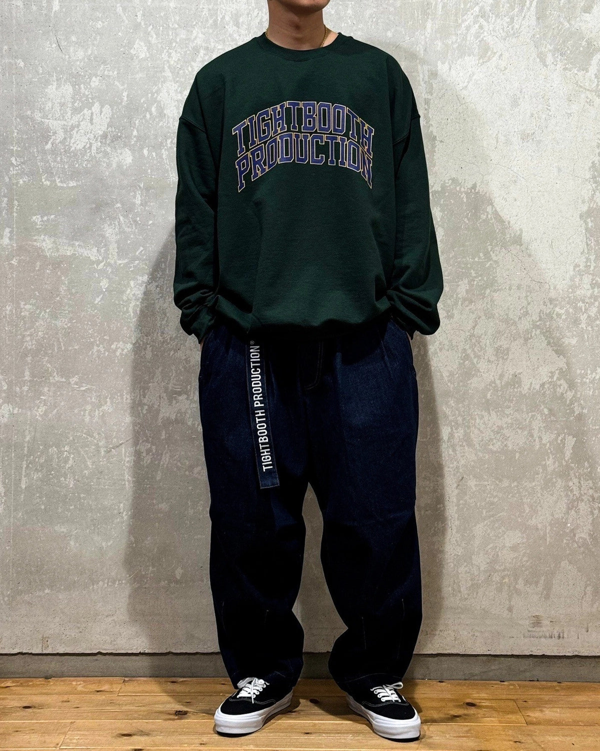 TIGHTBOOTH / COLLEGE CREW SWEAT SHIRT (SS25-SW06)