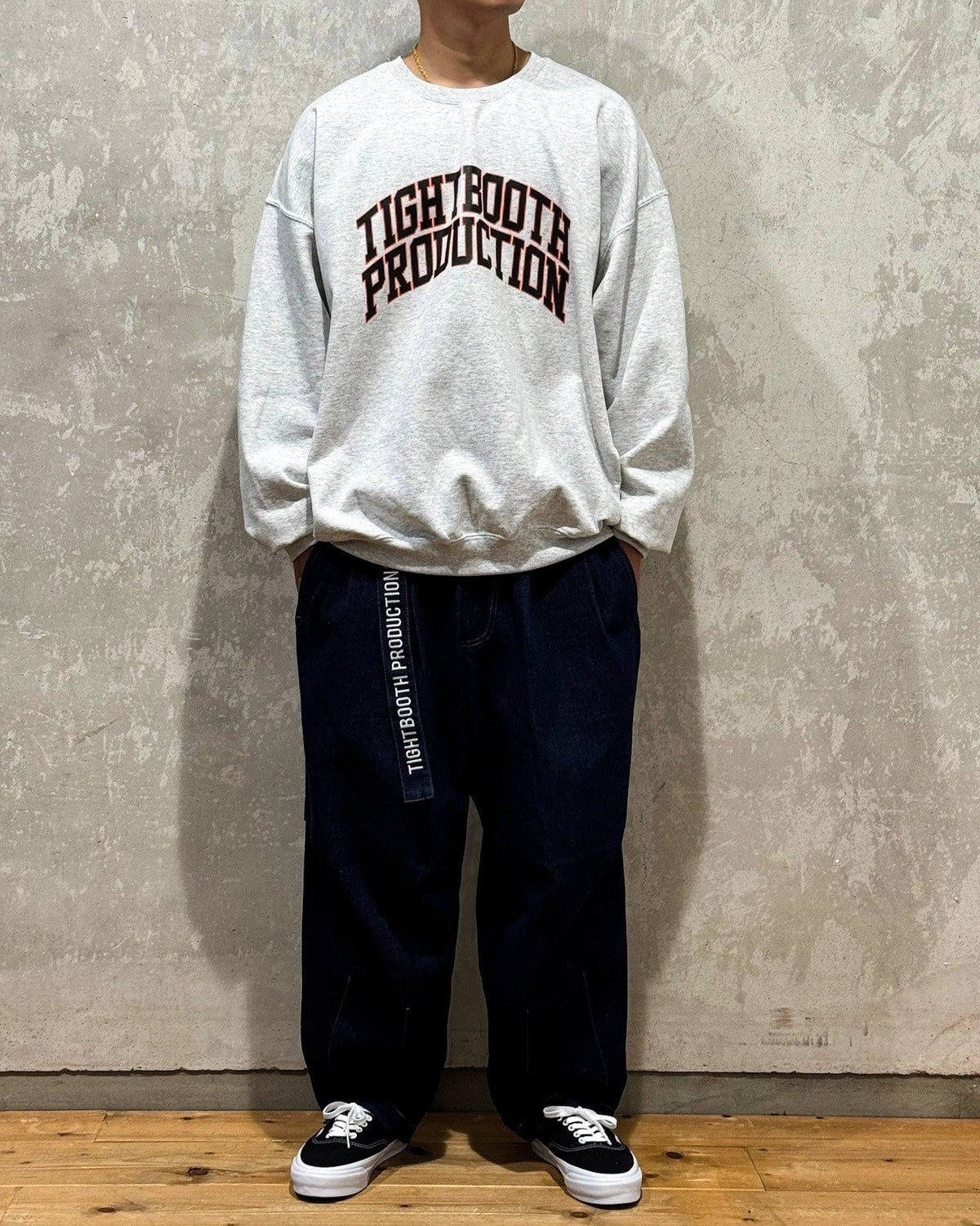 TIGHTBOOTH / COLLEGE CREW SWEAT SHIRT (SS25-SW06)