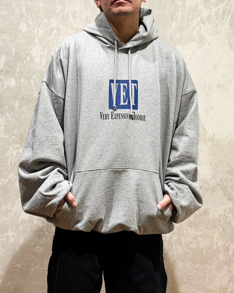 VETEMENTS / VET CROPPED CROPPED BOXY HOODIE (UA66HD640G1500)