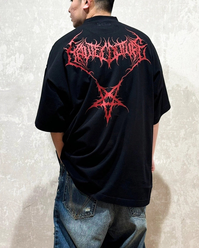 VETEMENTS / DEATH METAL OVERSIZED T-SHIRT (UA66TR640BR1000)