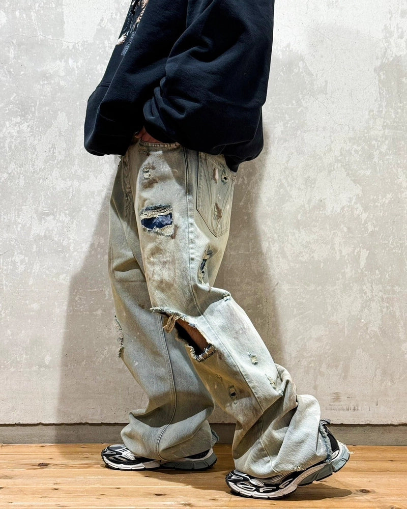 VETEMENTS / TRASHED BAGGY JEANS (UA66PA590L2804)